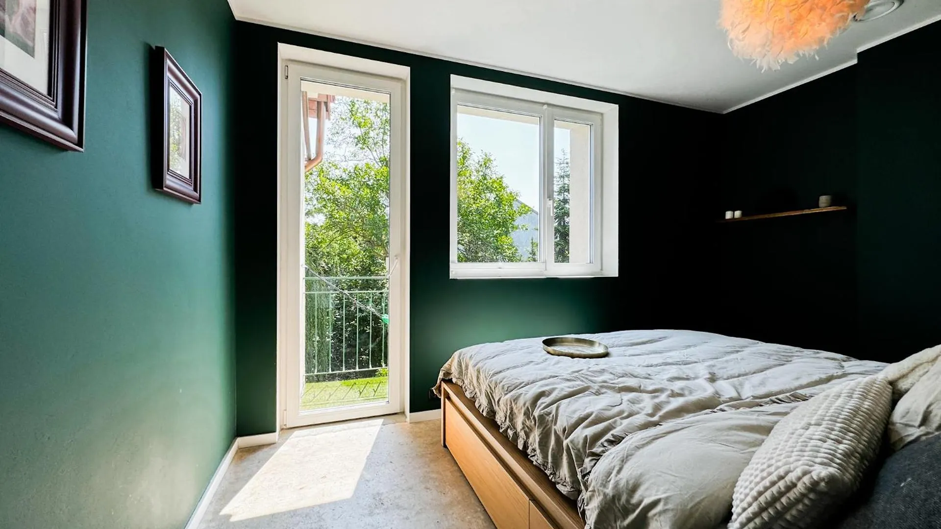 Apartment Modern 4Bd, 2 Balcony, Family & Work Haven! Near Park & Bus Stop Wroclaw Poland
